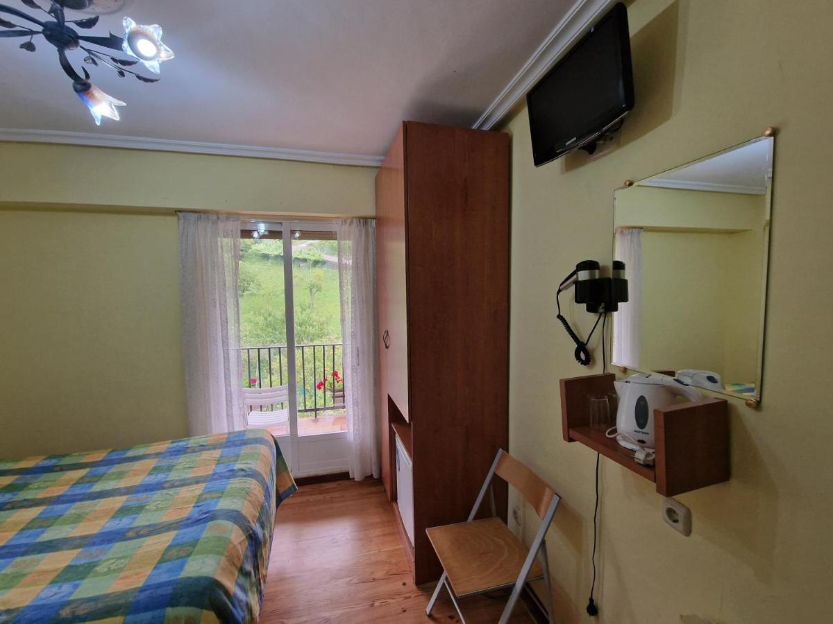 Pension Tximistarri Saint-Sébastien Extérieur photo