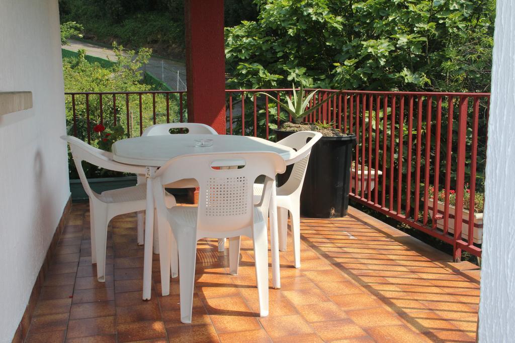 Pension Tximistarri Saint-Sébastien Extérieur photo